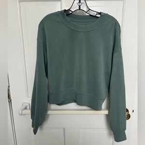 Lululemon Green Softwear Cropped Sweatshirt